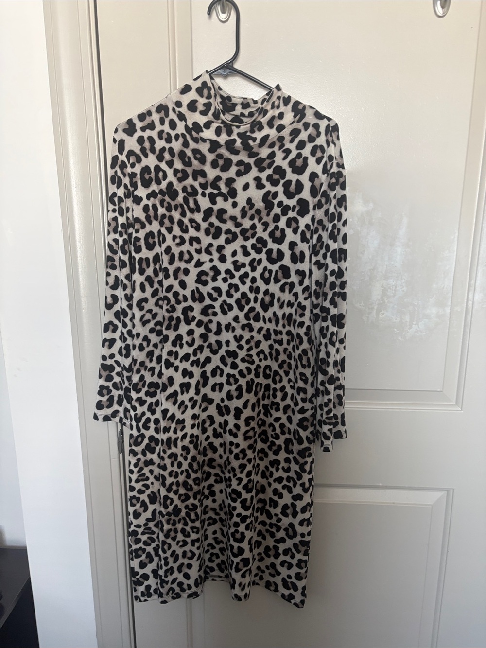 Chico's Long Sleeve Leopard Midi Dress in Cream and Black